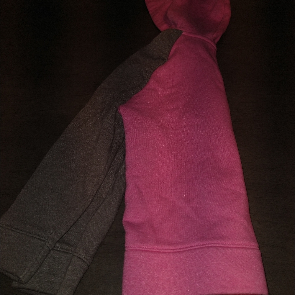 Sweater - Picture 4 of 4